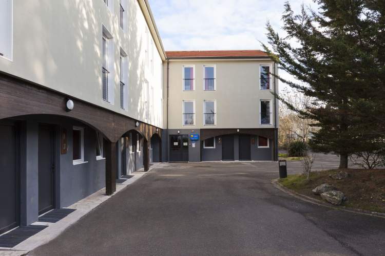 Vooraanzicht Hotel