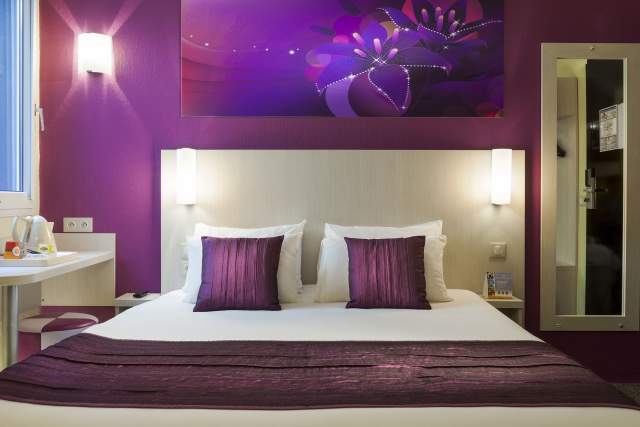 Hotel 2 etoiles Orleans - Chambre Violette - Comfort Hôtel Olivet